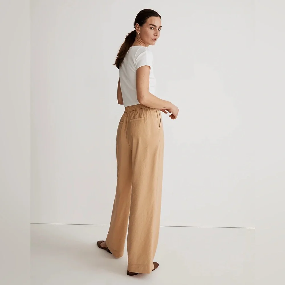 MadeWell The Petite Carley Wide-Leg Pant in Softdrape NL895 - Picture 3 of 7